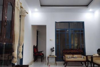 Dikontrakkan rumah di jl. Syech yusuf komPHI Blok A1 no.10, tanah luas