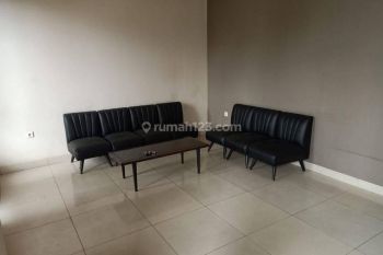 Disewakan rumah diSurya sumantri furnished