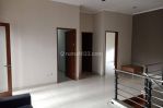 thumbnail-disewakan-rumah-disurya-sumantri-furnished-5