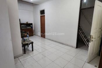 Disewa kan Rumah di Kelapa Gading BCS