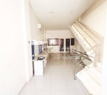 Ruko di Mayjend Sutoyo , Semarang ( Yl 6010 )