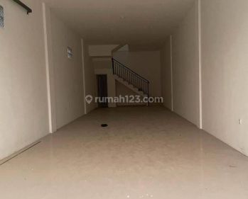 Dijual Ruko 2 Lantai Terawat Strategis di Mainroad Padalarang