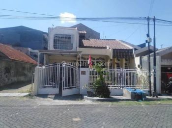Rumah lama hitung tanah dukuh kupang timur