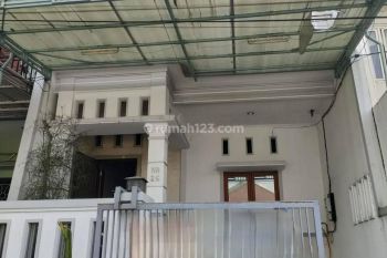 Bangunan Kokoh ..rumah di Taman Semanan Indah, Plafon Tinggi