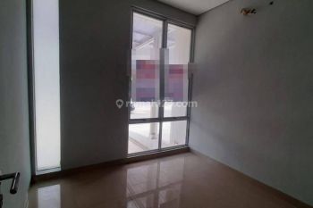 Rumah dalam cluster di Perumahan jakarta garden city, Cakung Jakarta Timur