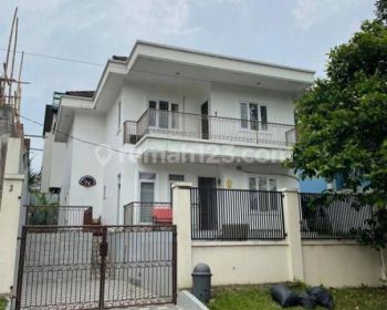 Dijual Rumah 2 Lantai Sudah Renovasi Dalam Cluster Sentul City