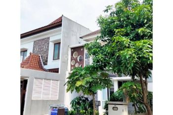 Rumah 2 Lantai cluster SHM Bagus kota wisata cibubur
