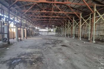 Gudang Murah di Semarang Timur 1600 m tidak banjir