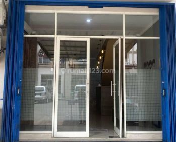 Disewakan Ruko Furnish Cocok Untuk Kantor di Galaxy Bekasi