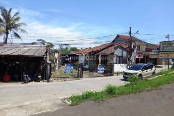 Rumah Disewa Cocok Untuk Usaha di Jalan Raya Kayumanis, Bogor