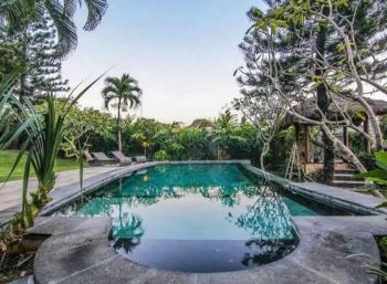 Villa Modern Batu Bolong Canggu Badung Bali