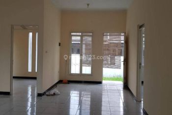 Rumah Siap Huni di Blok Favorite Taman Kopo Indah 3 Bandung