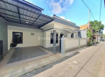 Rumah Minimalis Tengah Kota, 50 Meter Dari JL. Kusumanegara Kodya