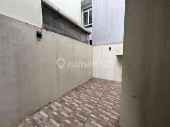 Disewakan Cepat Rumah Siap Huni 2 Lantai di Cluster Carillo Gading Serpong