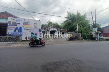 TANAH EX PABRIK PAVING GRATIS BANGUNAN DI ATASNYA LT. 3.500 M2 COCOK UNTUK DI JL