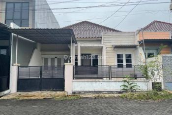 Rumah Siap Huni di Nirwana Selangkah Ke Superindo Merr