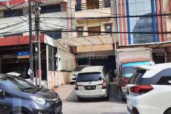 Disewakan Ruko Bagus Siap Pakai Di Taman Ratu, Jakarta Barat