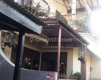 Rumah Gede 2 Lantai di Pancoran Jaksel Harganya Oke 72806 Ds