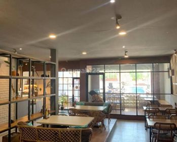 Di Sewakan Ruang Usaha Cafe Lokasi Stategis Di Jl. Amir Macmud