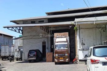 Gudang Eksklusif Di Jalan Utama Denpasar Barat