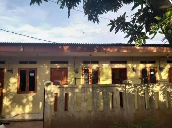 DijuaL Strategis Kontrakan 4 Pintu di CiLedug
