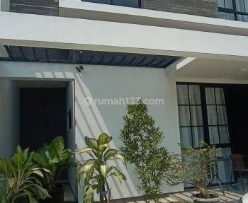 Rumah 2 Lantai di Cluster The Miles Bsb City, Semarang