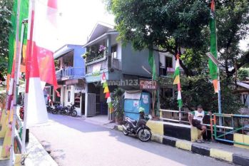 Rumah 2 Lantai Cocok Untuk Usaha di Kalibata Jakarta Selatan