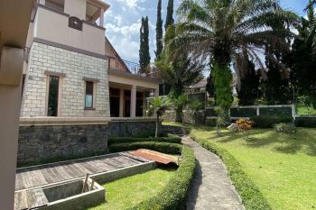 Sale Villa: Villa Mewah