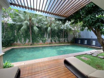 Rumah Bagus Tropical Style