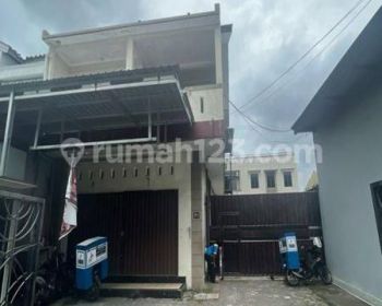 Rumah cocok untuk kantor/Mess di Supriyadi
