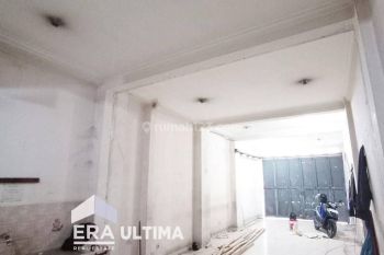 Ruko di Jamika, Bandung 136 m Bagus SHM