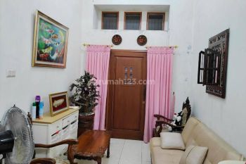 Rumah bagus siap huni, harga murah di Jalan grand wisata Bekasi Tambun selatan