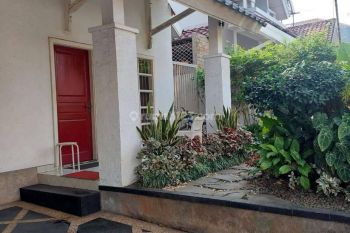 DIJUAL Rumah Siap Huni!! di Anggrek Loka BSD