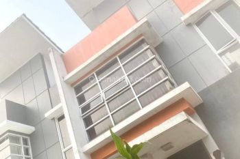 Di Jual Rumah Milano , Gading Serpong , Tangerang