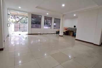Rumah 3 Lantai Bisa Untuk Usaha Dekat Kampus Dan Toll Pasteur