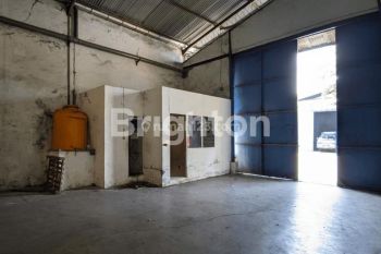 Gudang Margomulyo Permai Akses Kontainer Bisa Industri Dekat Tol