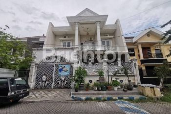 RUMAH MEWAH PONDOK CANDRA Classic double way lebar TERAWAT SELANGKAH KE TOL