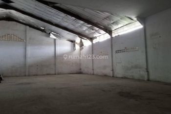 J Disewakan Gudang Luas 1.900m2 di Kapuk Kamal
