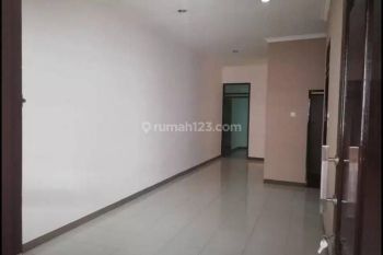 Rumah Dijual Modern Minimalis di Loaksi di Taman Kopo Indah 2