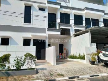 Di jual Rumah Mewah Cempaka Putih Raya dekat ke Kelapa Gading