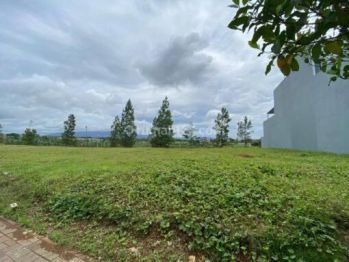 Tanah Dijual View Danau di Tatar Subanglarang Kota Baru Parahyangan Jarang Ada