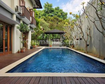 Dijual Rumah Luxury Mewah di Ciumbuleuit Hegarmanah Bandung