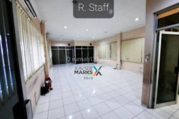 Gudang Dan Kantor di Ngringo Jaten Karanganyar