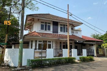 Sektor 2 Bintaro, Tangerang Selatan Siap Huni Posisi Hook