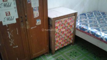 KOST PUTRA PISANG CANDI MALANG LOKASI TENANG