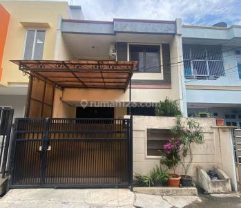 Dijual Rumah Bagus 2 lantai Area Sunter. Nego.