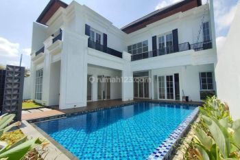 Rumah 2 Lantai SHM Private Pool, Lift, Lantai Marmer Area Sentul