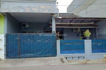 Rumah 2 Lantai, Bangunan terawat, siap Huni di Pondok Aren..