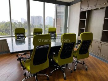 Sewa Kantor 218 M2 Semi Furnish di Menara Sudirman, Hrg Nego