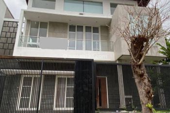 Dijual Rumah San Antonio Pakuwon City Surabaya Hook Mewah